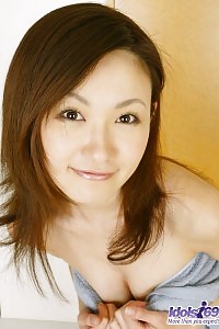 Asian Hooker Poses In Her Undie As Her Boyfriend Exposes Her Charming Titties