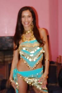 Stacked Indian Aruna Gets Her Firm Cunt Gaped By A Massive Dick In The Bed Room