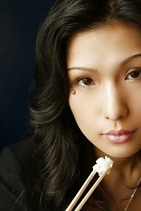 Depraved Chick Chinami Takes Huge Plaeasure In Exploring Off Her Sensual Body